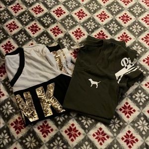 🌟2 Pink shirts ✨